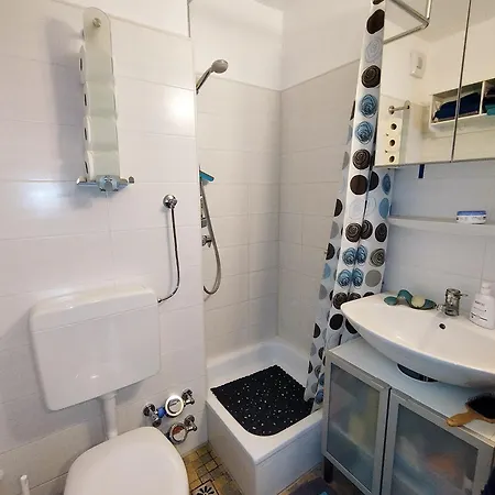 E02-004 海利根港