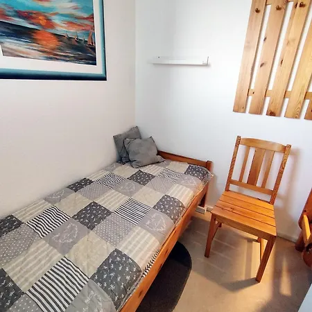 E02-004 海利根港